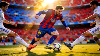 西甲巴塞罗那队梅西带球突破精彩镜头